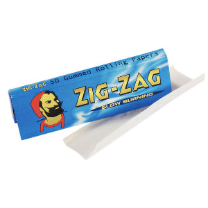 A pack of Zig-Zag brand rolling gummed papers with a blue and red color scheme, indicating the flavor. The pack contains 50 sheets of paper.
